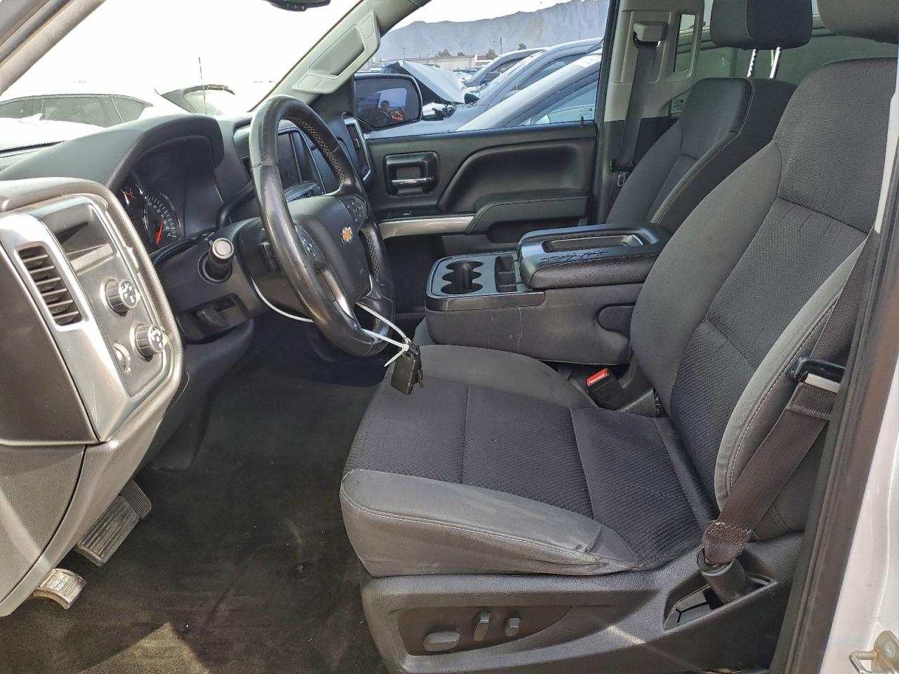 2014 CHEVROLET SILVERADO K1500 LT photo 13