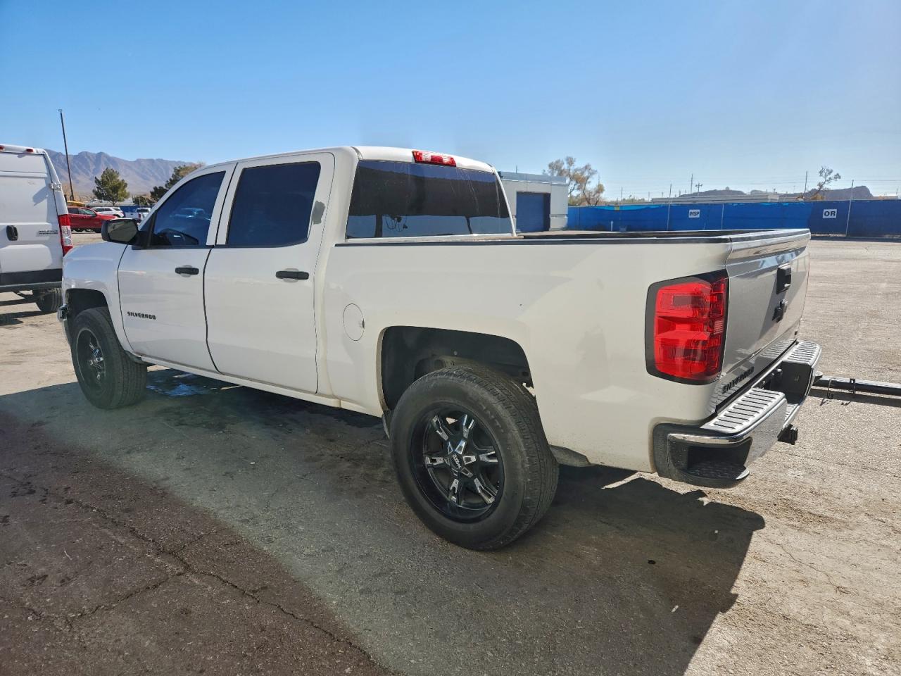 2014 CHEVROLET SILVERADO K1500 LT photo 3
