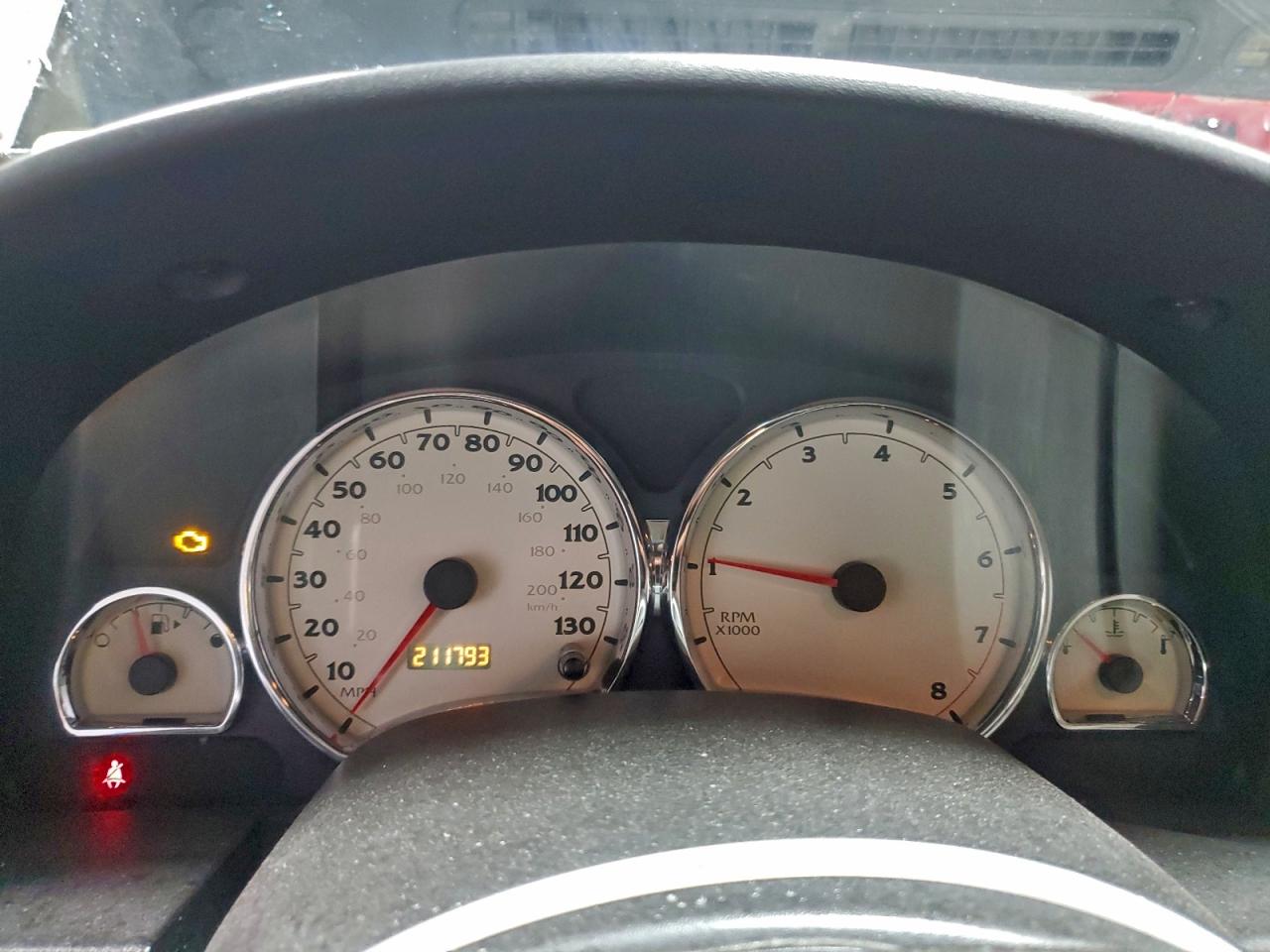 2006 SATURN VUE photo 9