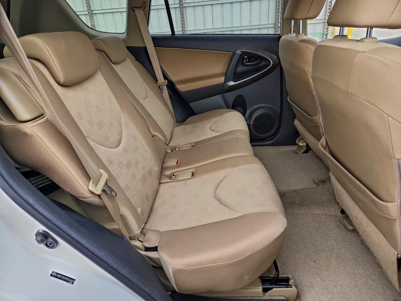 2009 TOYOTA RAV4 photo 11