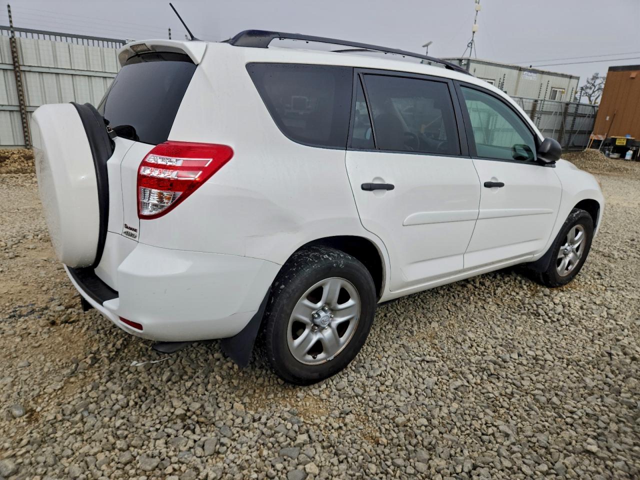 2009 TOYOTA RAV4 photo 3