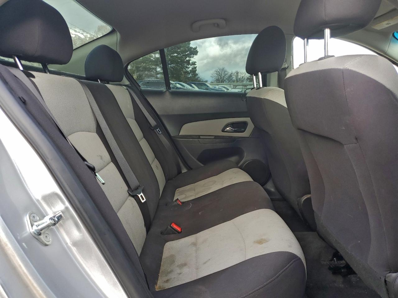 2015 CHEVROLET CRUZE L photo 10