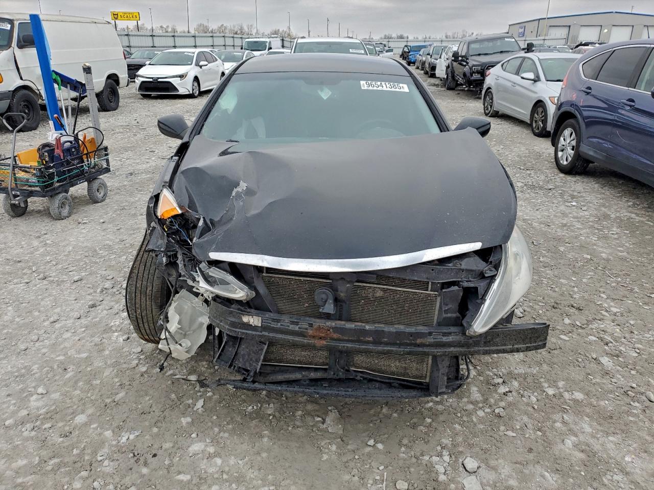 2013 HYUNDAI SONATA GLS photo 5