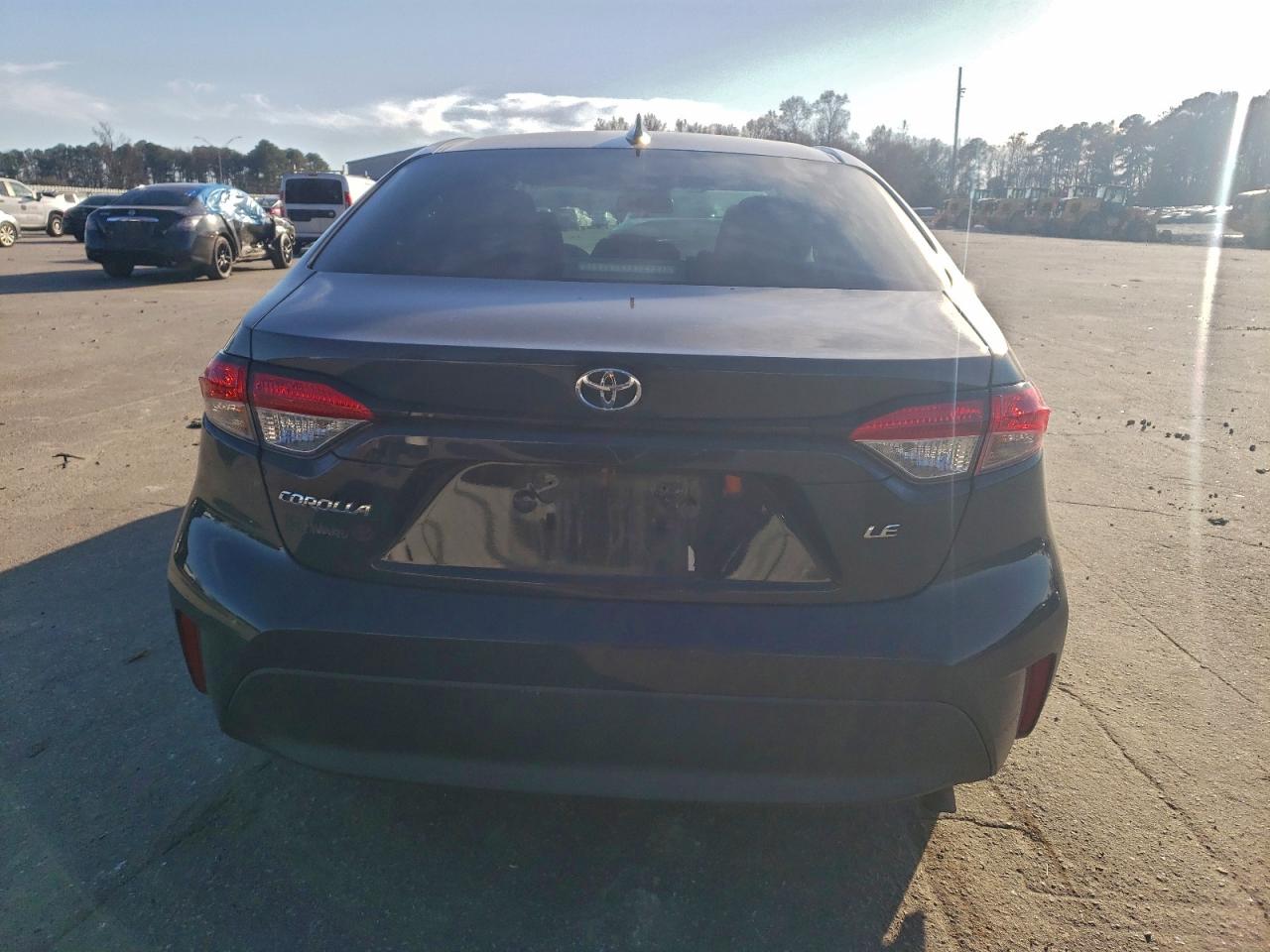 2023 TOYOTA COROLLA LE photo 11