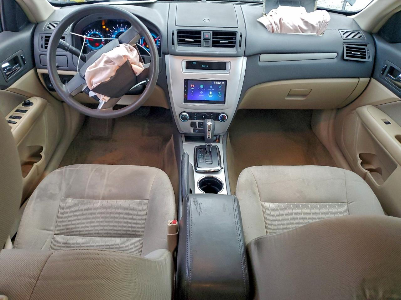 2011 FORD FUSION SE photo 22
