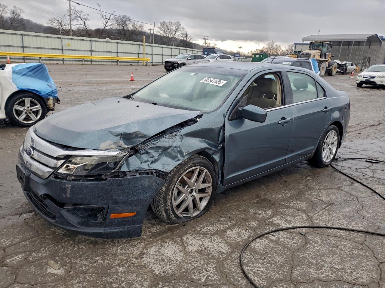 2011 FORD FUSION