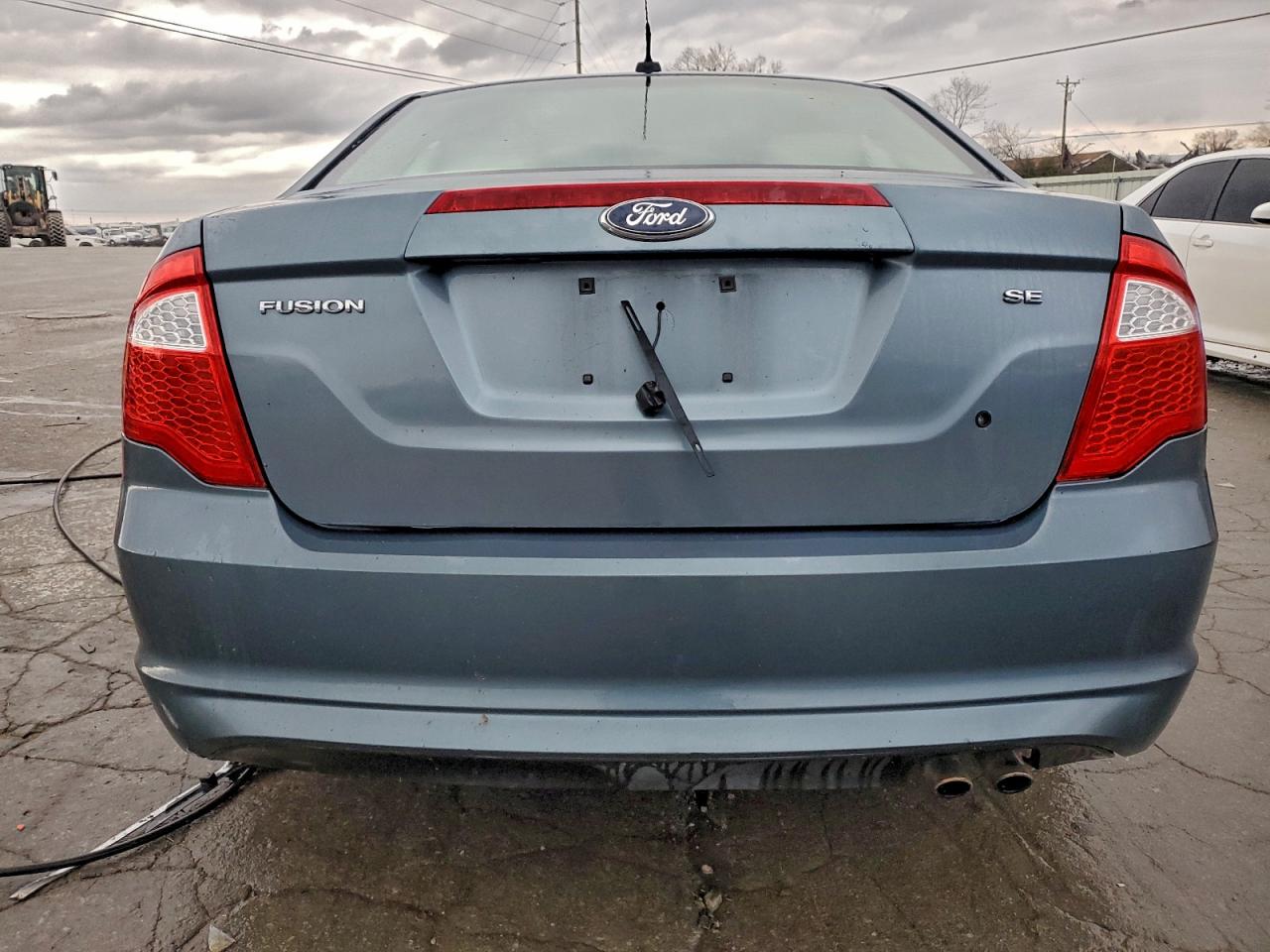 2011 FORD FUSION SE photo 16