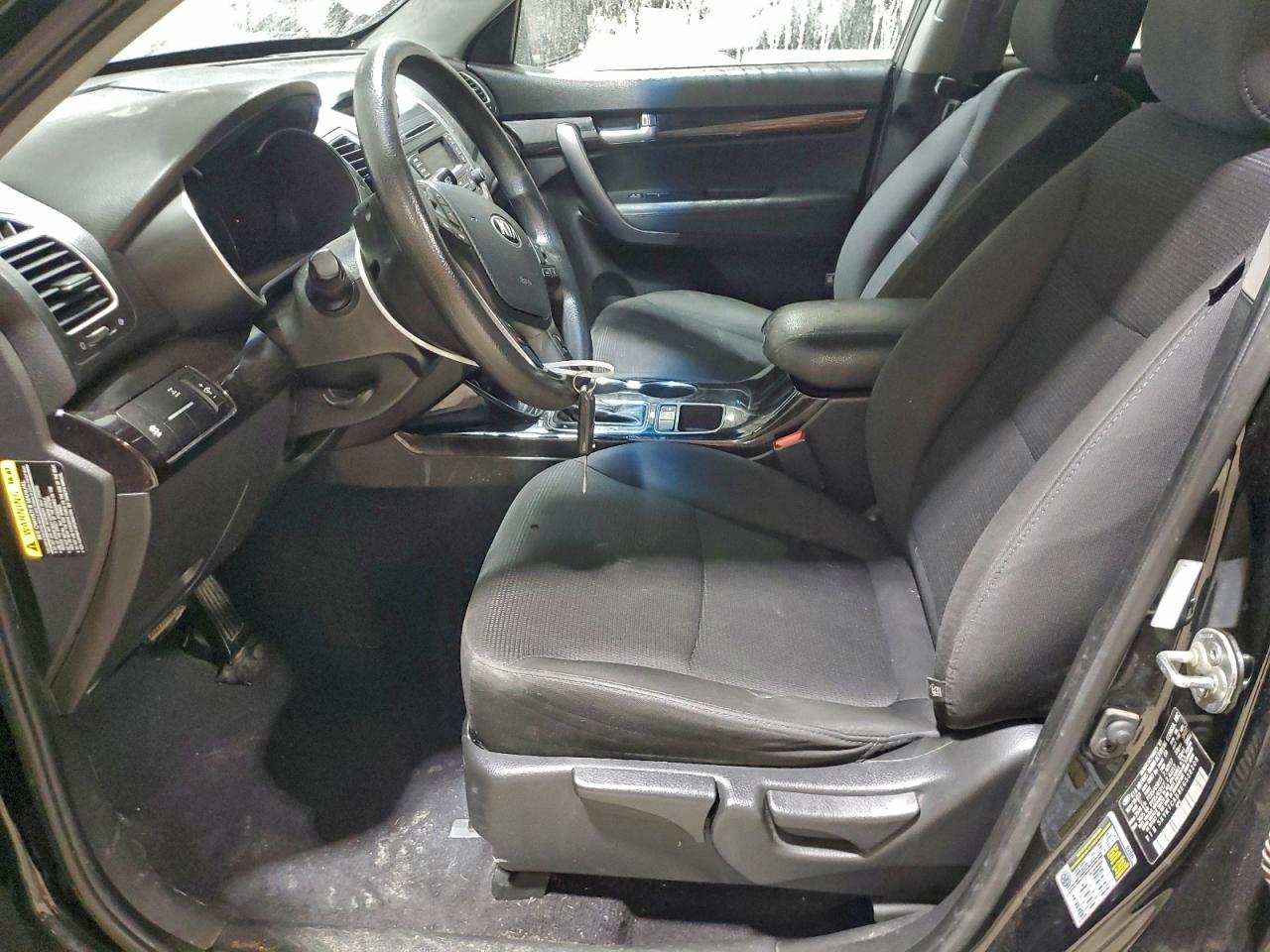 2014 KIA SORENTO LX photo 7