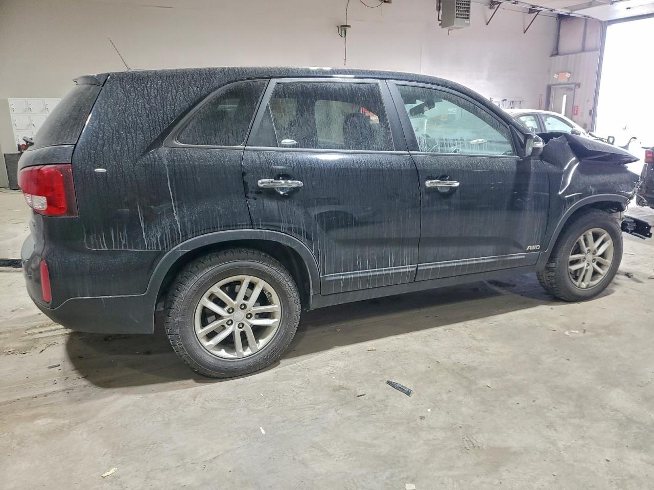 2014 KIA SORENTO LX photo 3