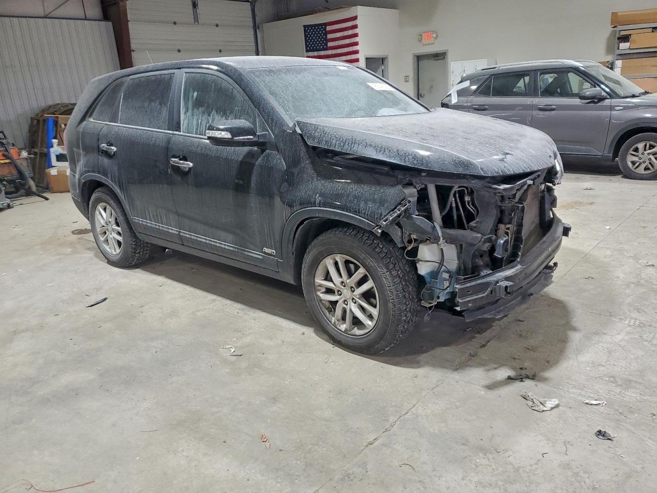2014 KIA SORENTO LX photo 4