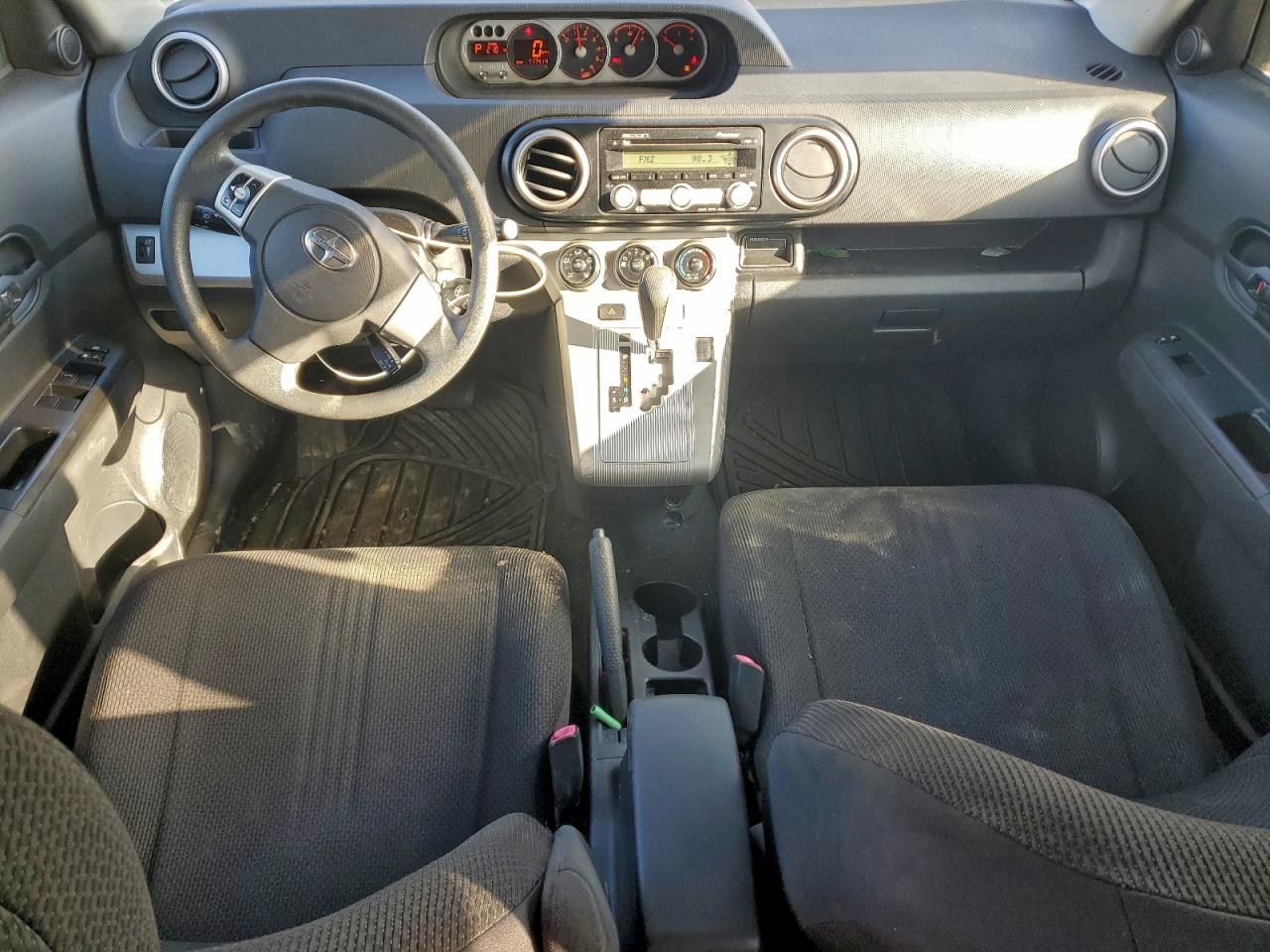 2009 TOYOTA SCION XB photo 15