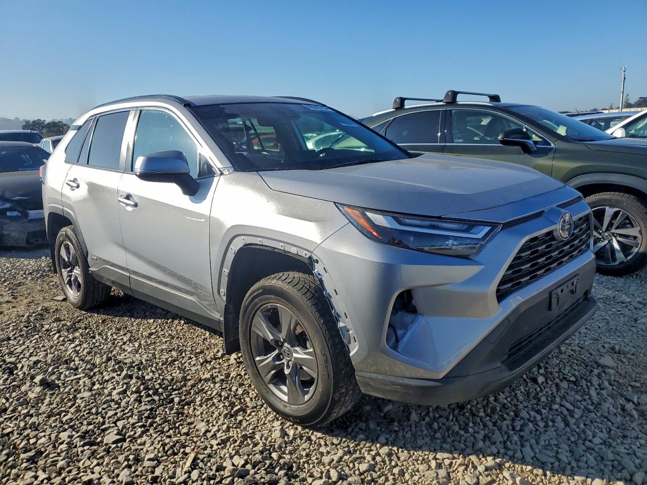 2024 TOYOTA RAV4 XLE photo 7