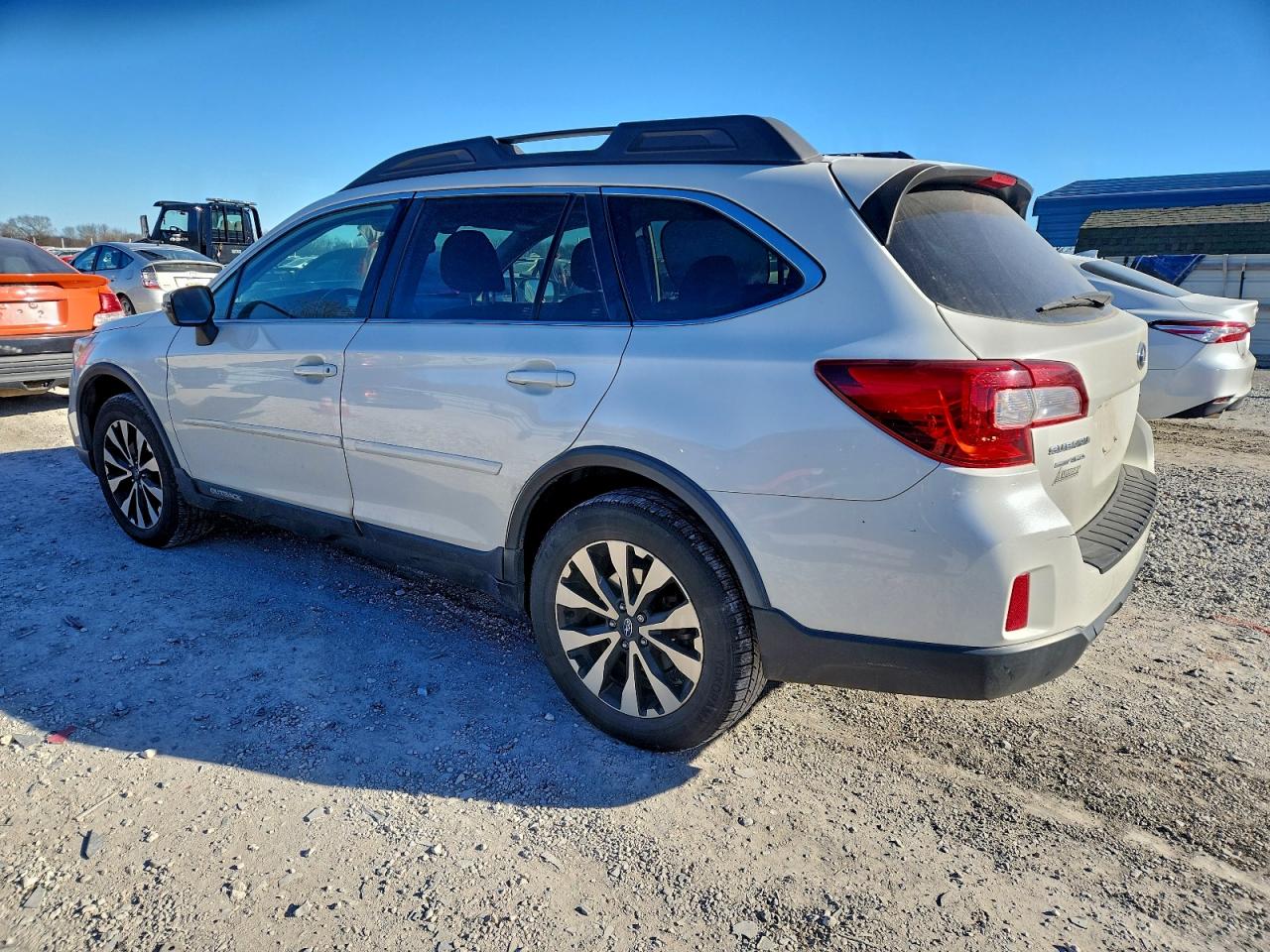 2015 SUBARU OUTBACK 2.5I LIMITED photo 2