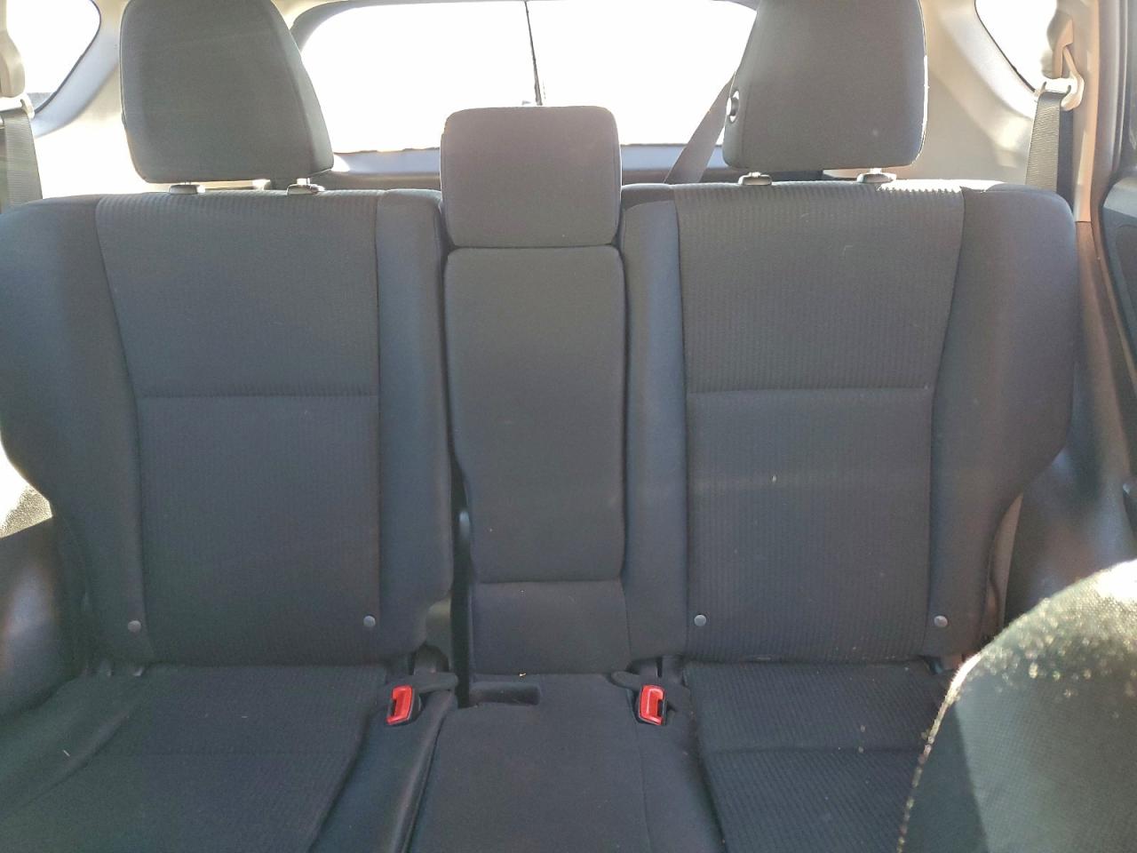 2015 TOYOTA RAV4 LE photo 10