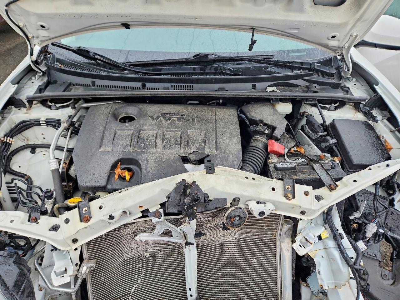 2016 TOYOTA COROLLA L photo 11