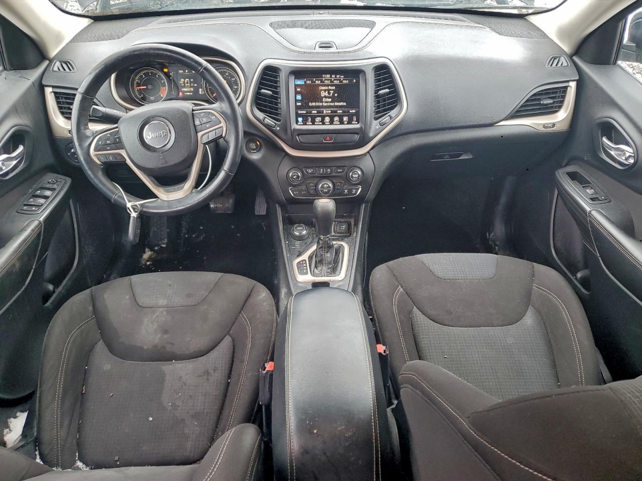 2015 JEEP CHEROKEE LATITUDE photo 8