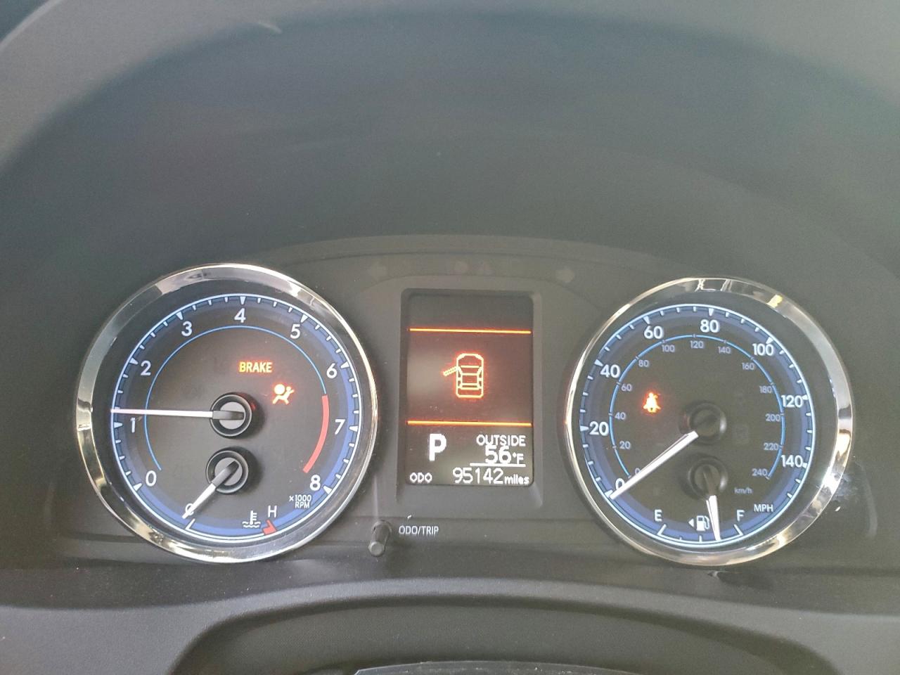 2019 TOYOTA COROLLA LE photo 9