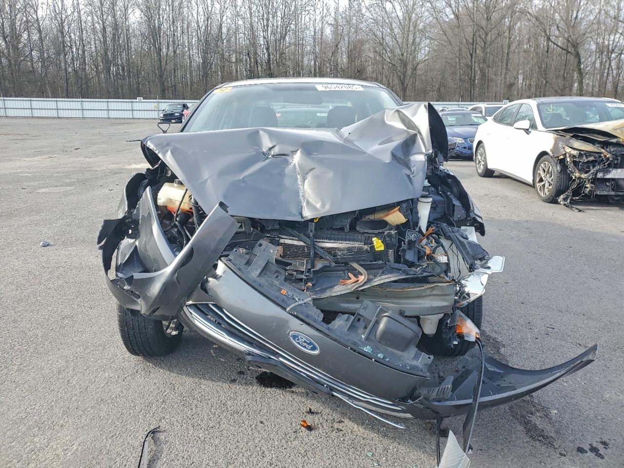 2018 FORD FIESTA SE photo 5