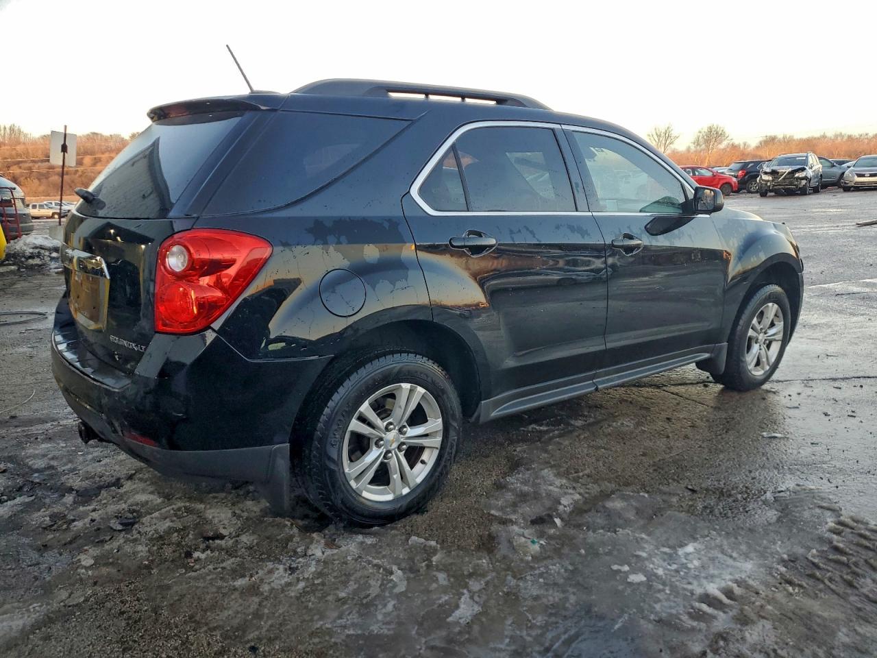 2015 CHEVROLET EQUINOX LT photo 3