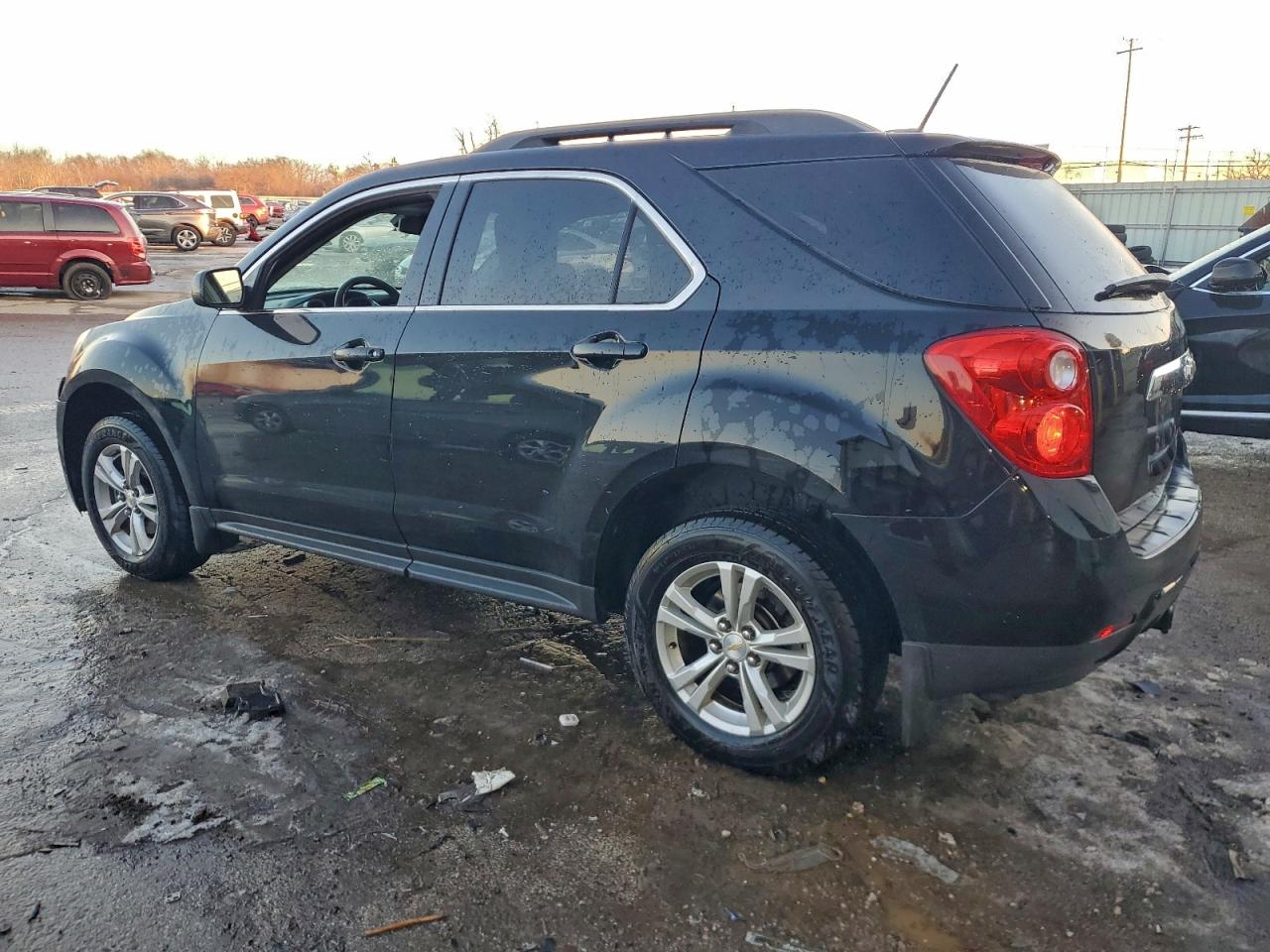 2015 CHEVROLET EQUINOX LT photo 2