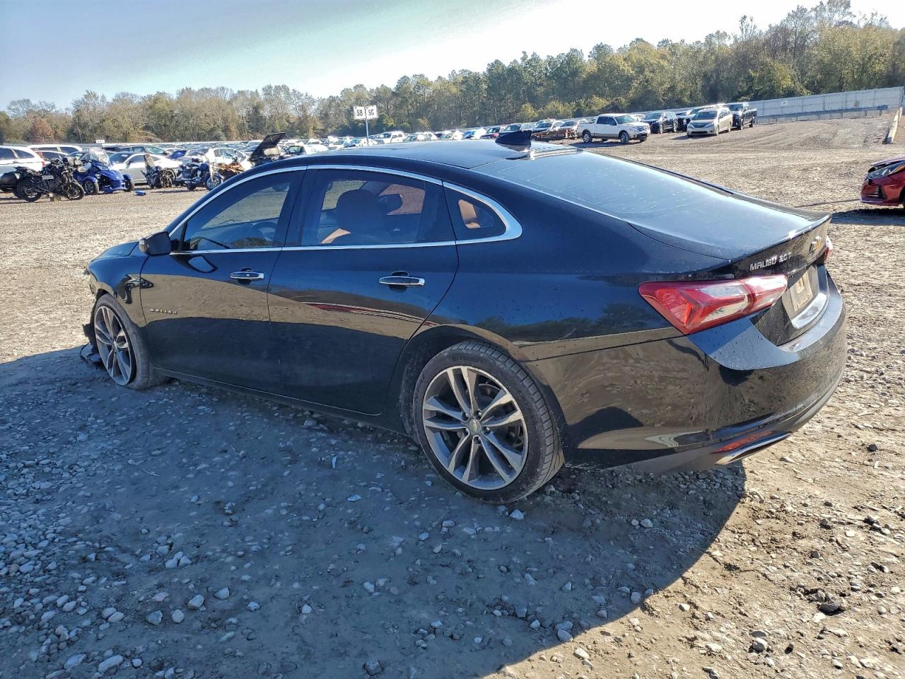 2020 CHEVROLET MALIBU PREMIER photo 2
