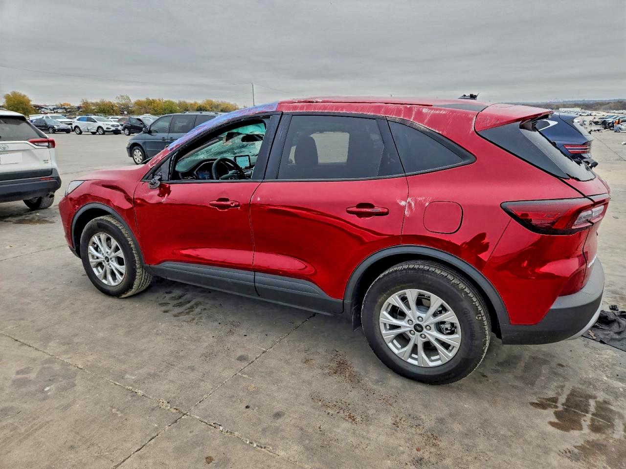 2025 FORD ESCAPE ACTIVE photo 2
