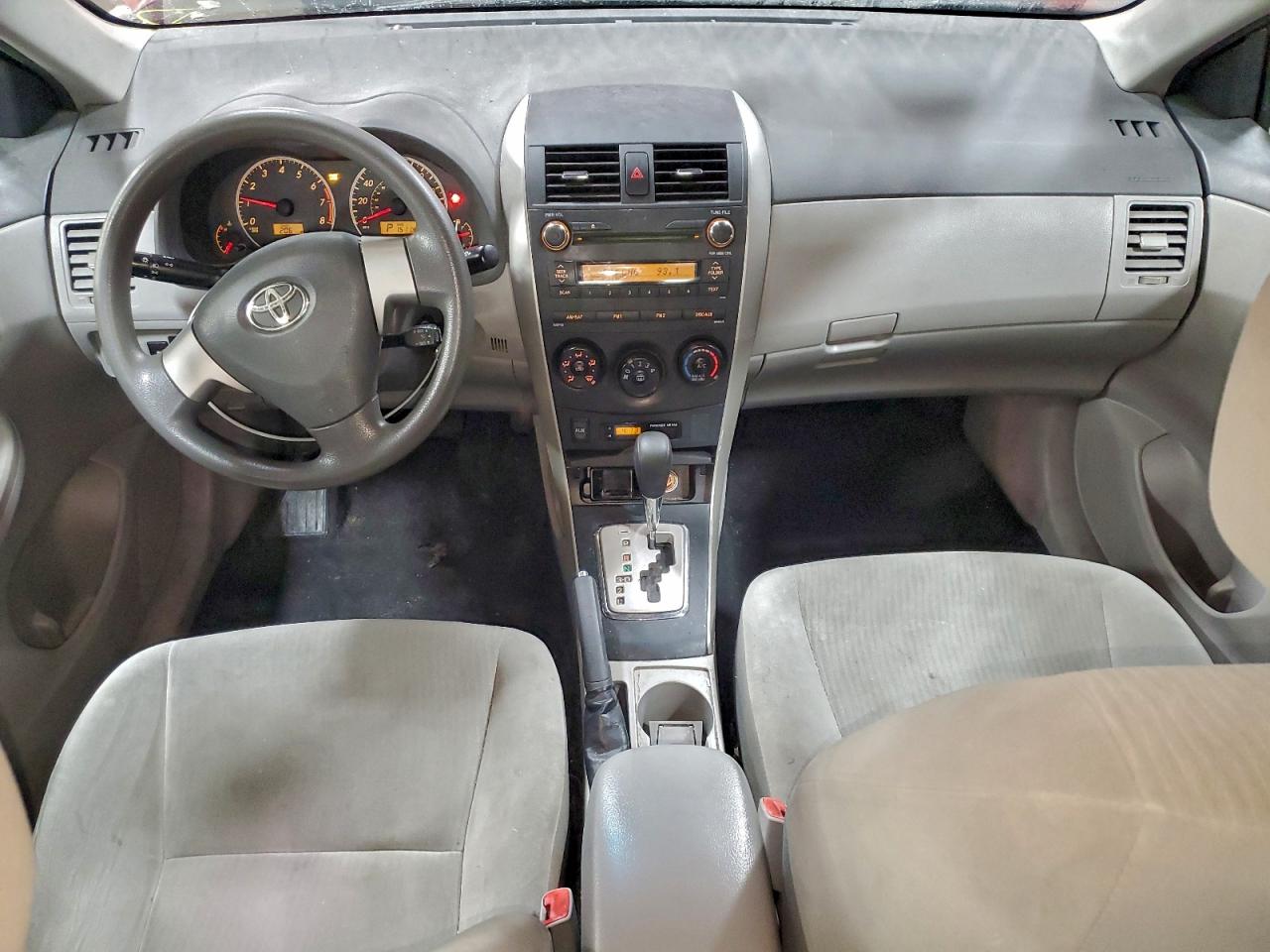 2010 TOYOTA COROLLA BASE photo 8