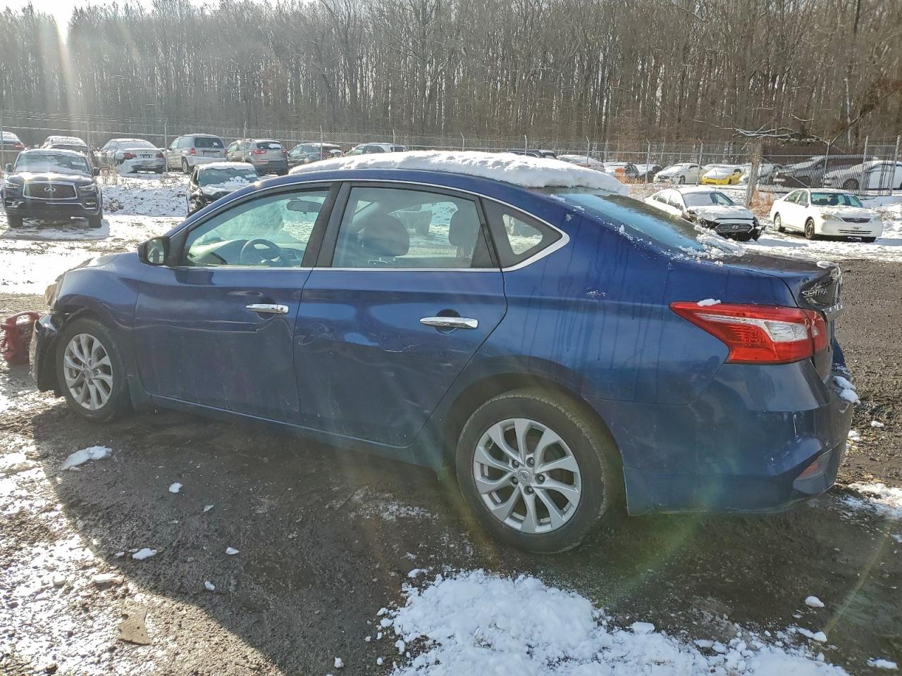 2018 NISSAN SENTRA S photo 2