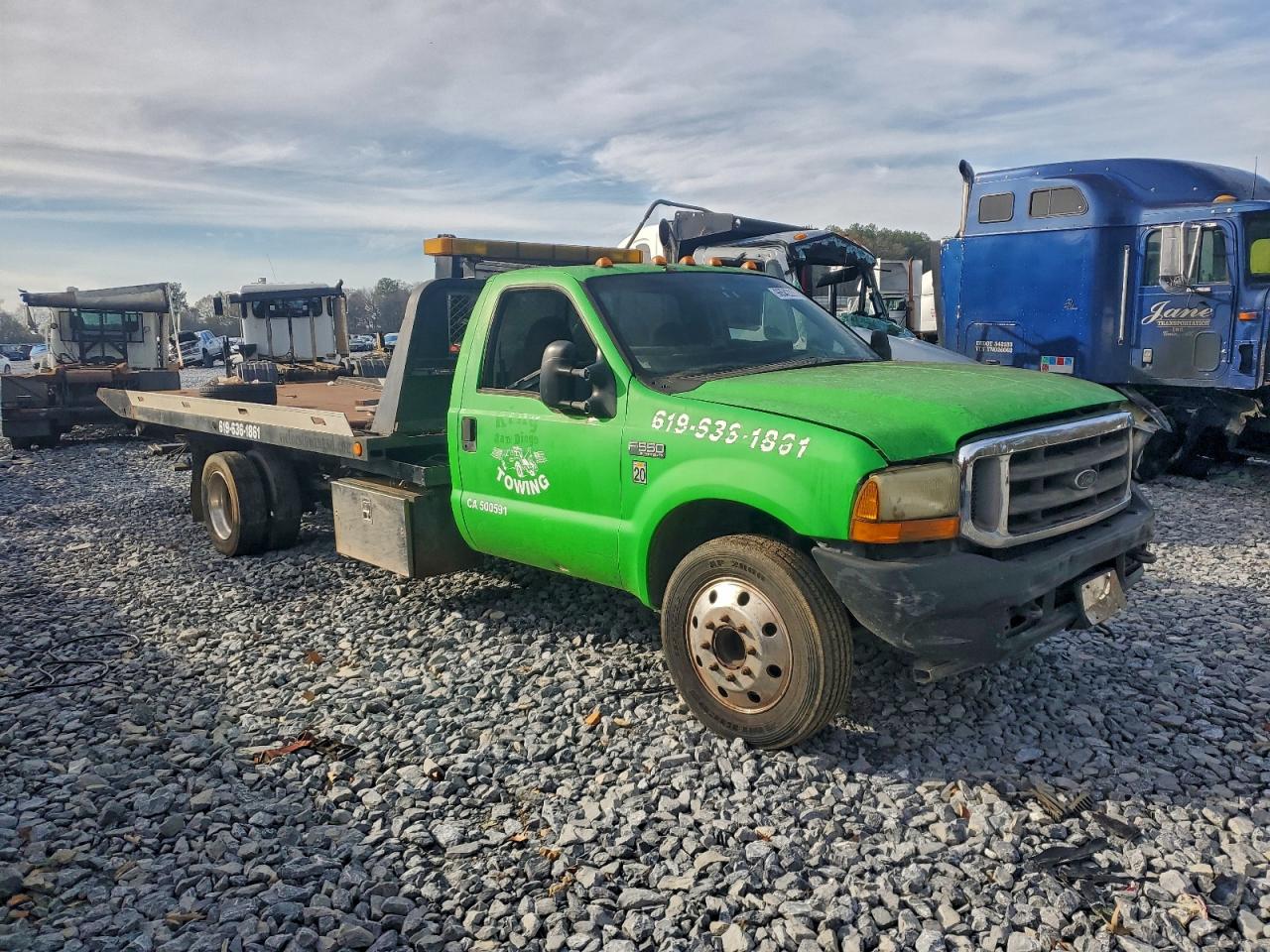 2001 FORD F550