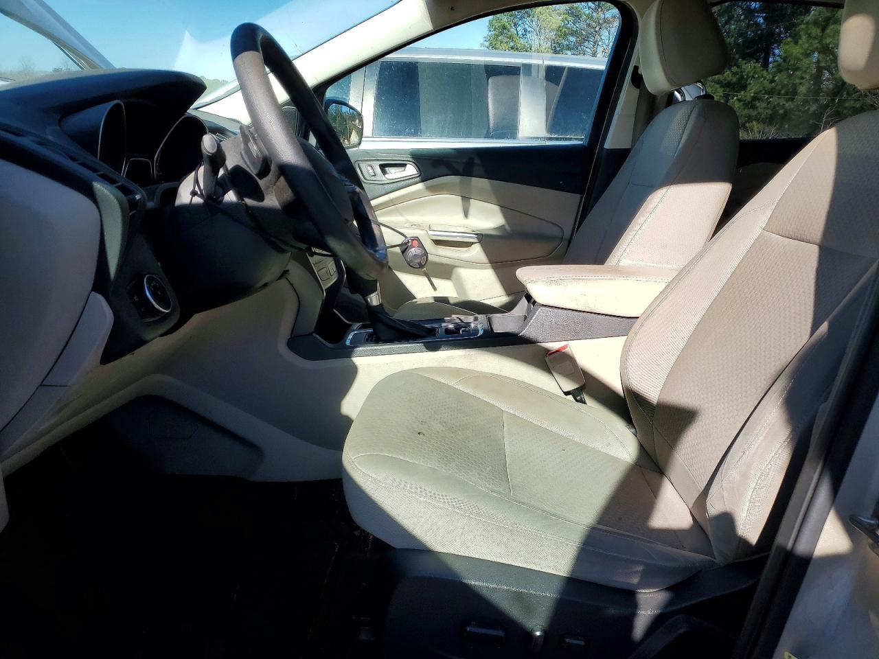 2017 FORD ESCAPE SE photo 7
