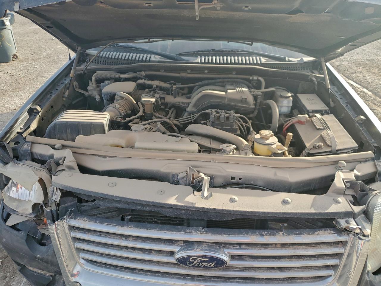 2010 FORD EXPLORER XLT photo 12