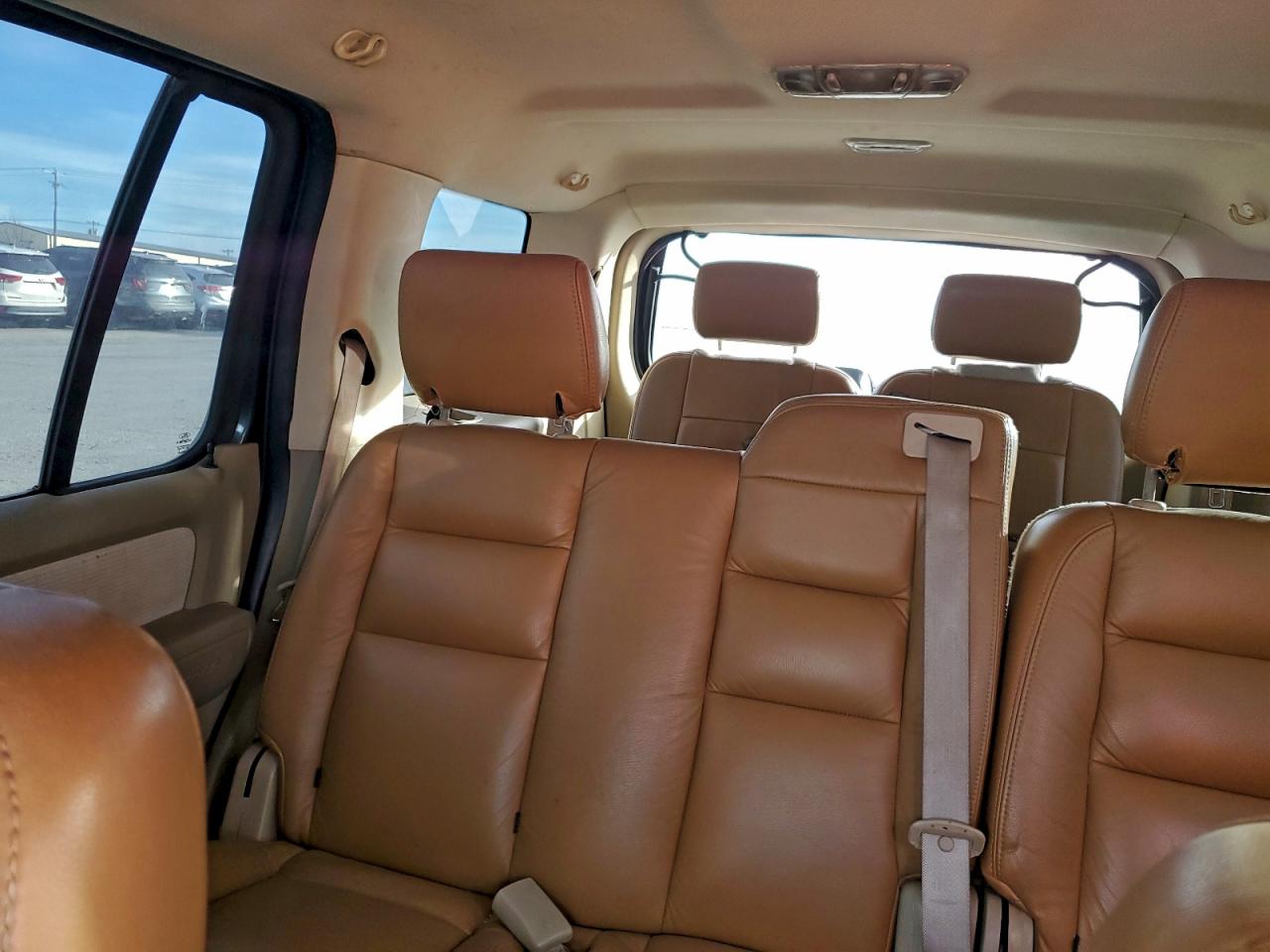 2010 FORD EXPLORER XLT photo 10