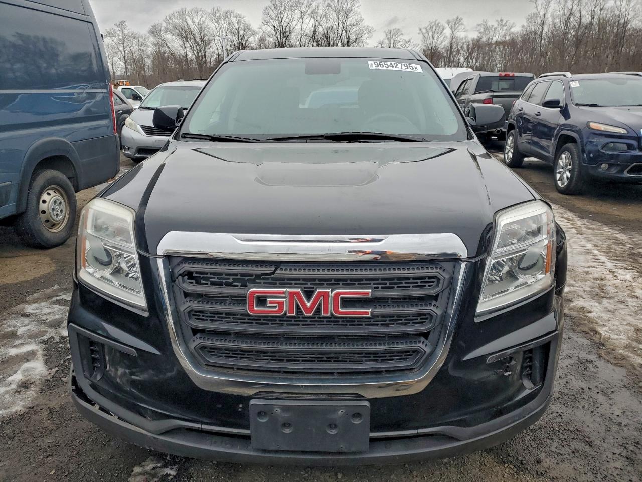 2017 GMC TERRAIN SLE photo 5