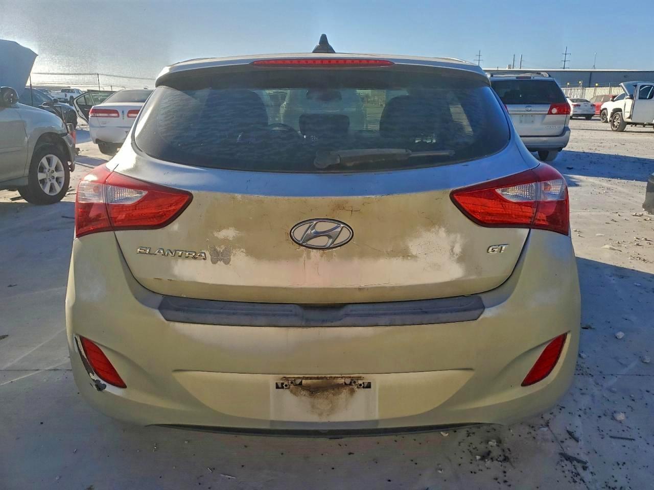 2013 HYUNDAI ELANTRA GT photo 11