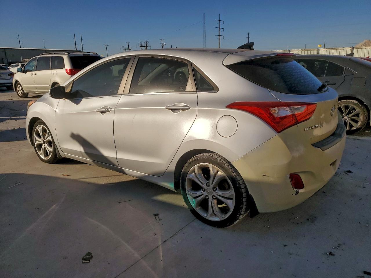 2013 HYUNDAI ELANTRA GT photo 3