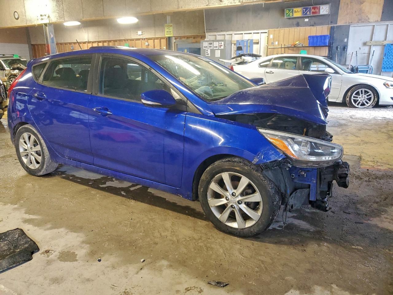 2014 HYUNDAI ACCENT GLS photo 4