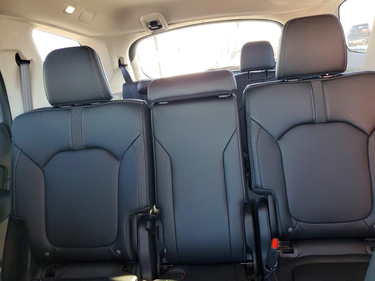 2025 HONDA PILOT TOURING photo 19