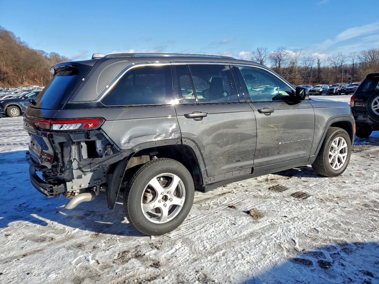 2022 JEEP GRAND CHEROKEE LIMITED photo 3