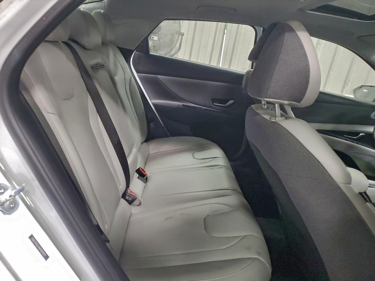 2021 HYUNDAI ELANTRA LIMITED photo 19