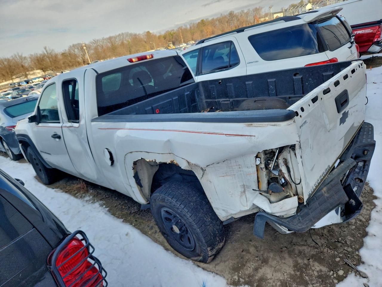 2009 CHEVROLET SILVERADO C1500 photo 2