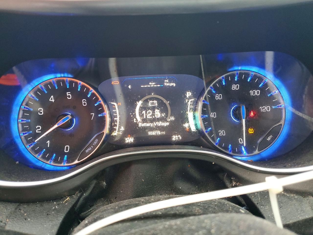 2019 CHRYSLER PACIFICA LIMITED photo 9