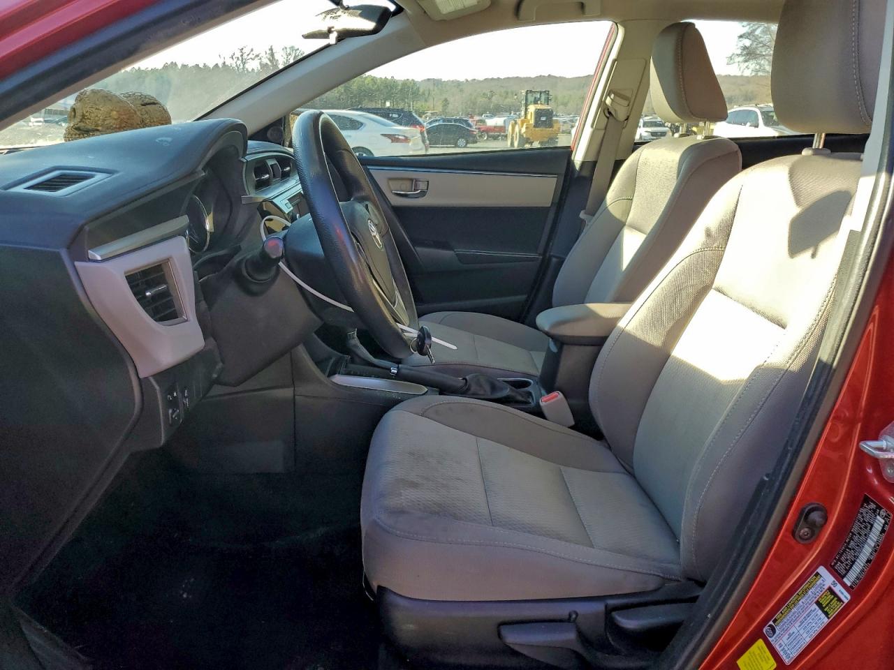 2016 TOYOTA COROLLA L photo 13