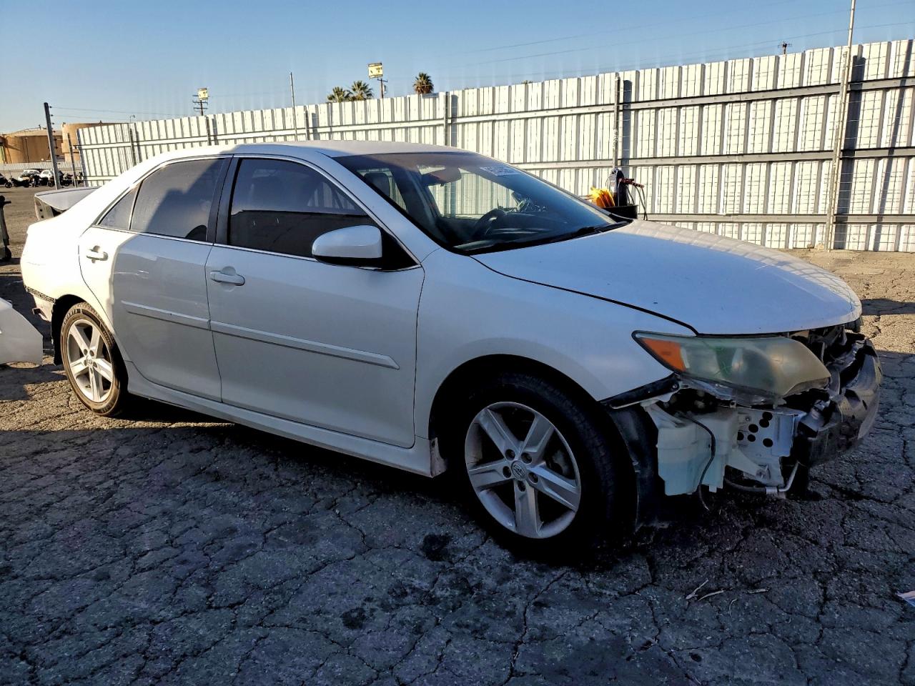 2013 TOYOTA CAMRY L photo 7