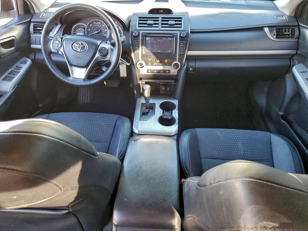 2013 TOYOTA CAMRY L photo 15