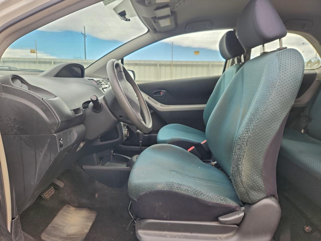 2007 TOYOTA YARIS photo 7