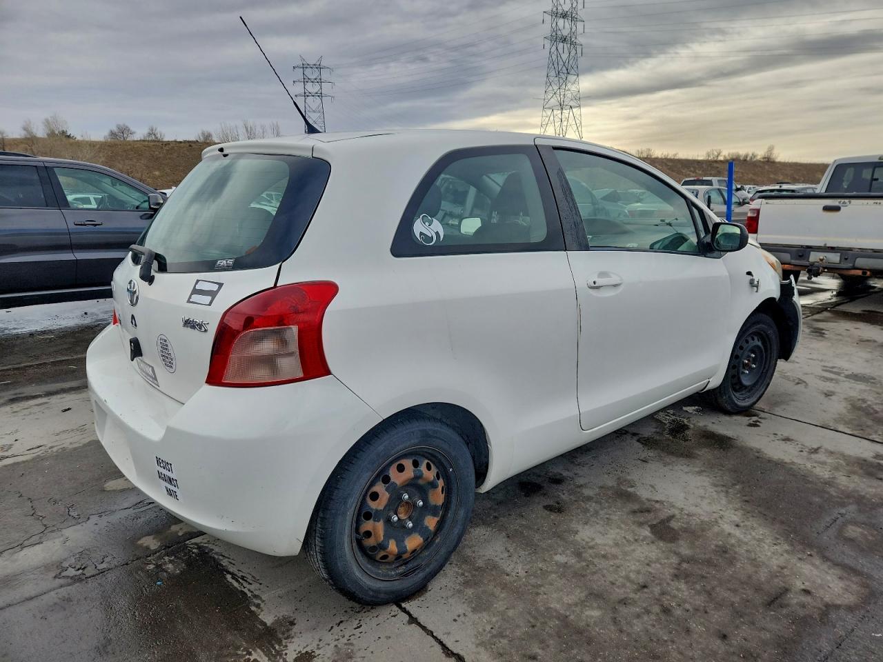 2007 TOYOTA YARIS photo 3