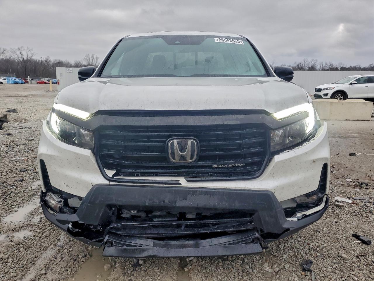 2022 HONDA RIDGELINE BLACK EDITION photo 5