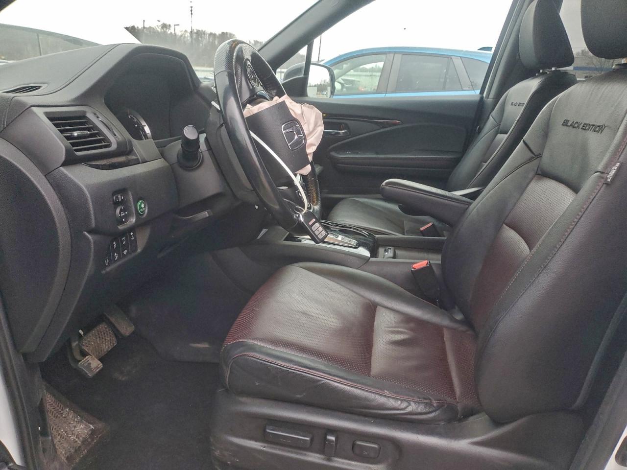 2022 HONDA RIDGELINE BLACK EDITION photo 7