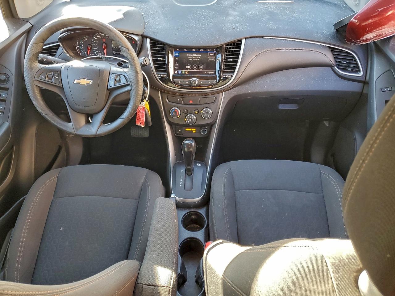 2021 CHEVROLET TRAX LS photo 8