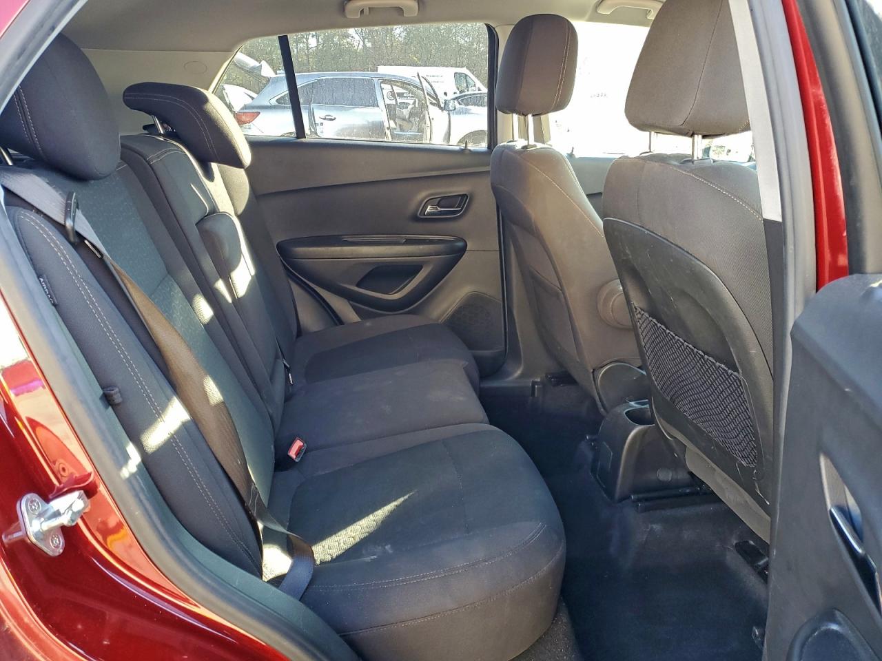 2021 CHEVROLET TRAX LS photo 11